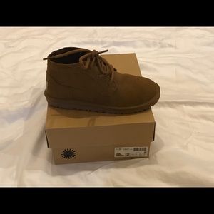 Boys Uggs Youth size 2